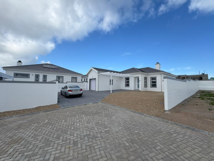 2 Bedroom Property for Sale in Weskus Villa Western Cape